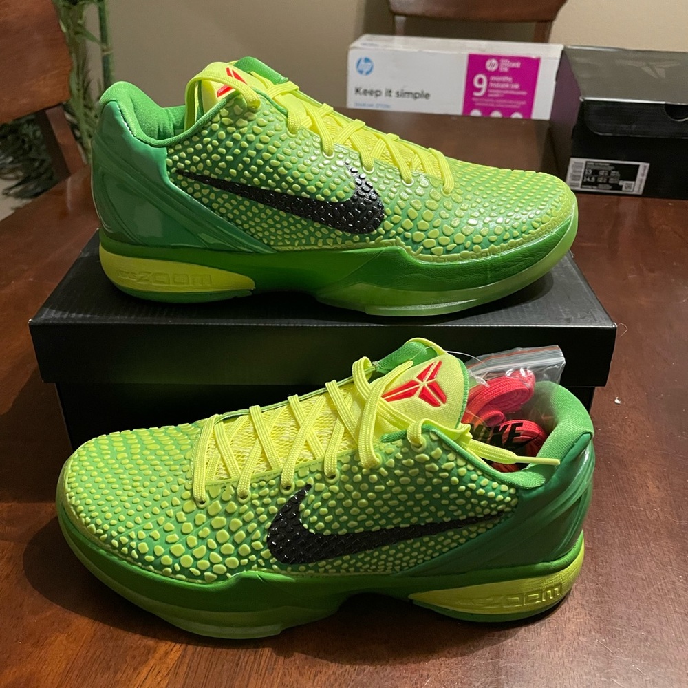 Kobe Grinch Protro 2020